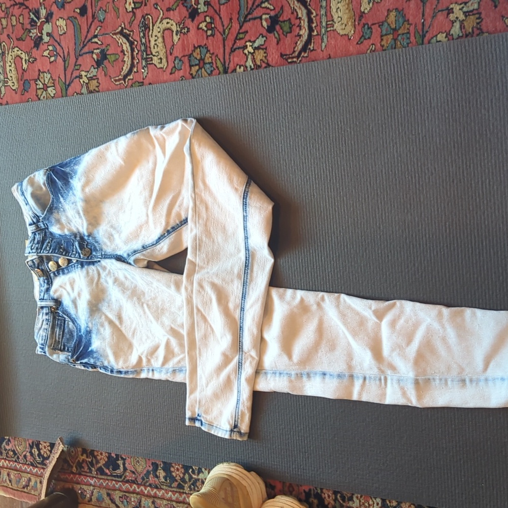 3 pair of hybrid stretch jeans